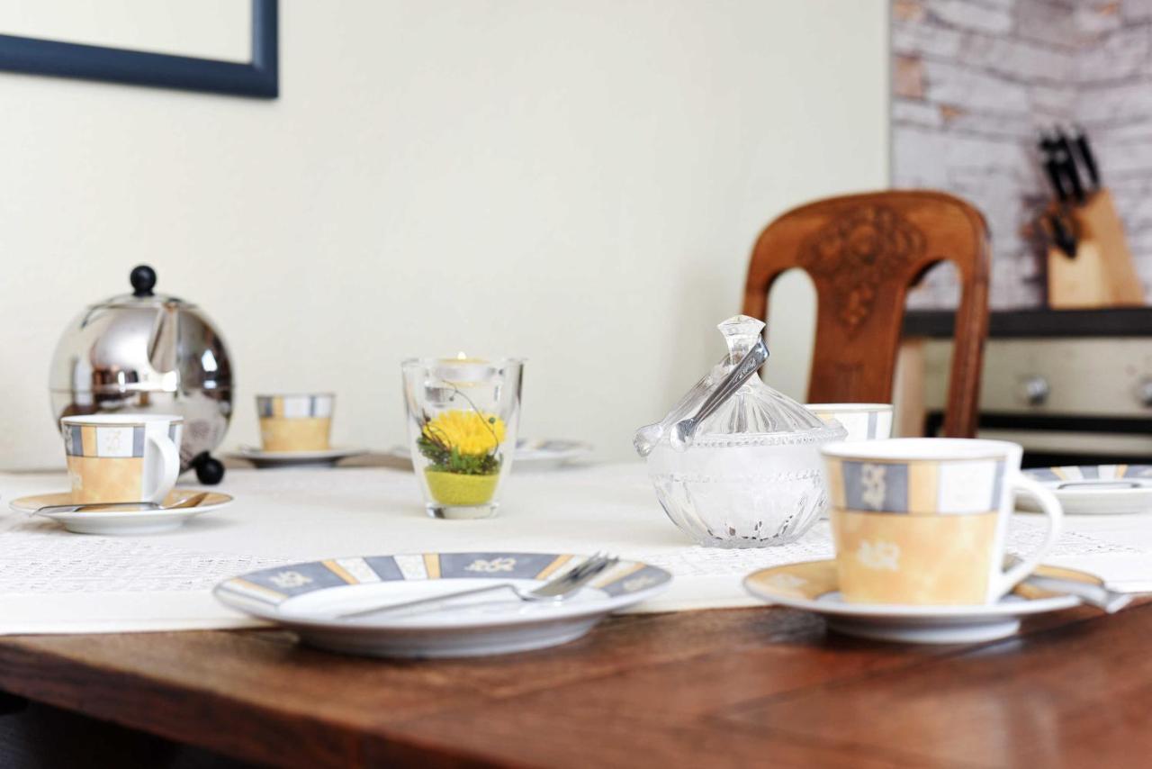 Ferienwohnung Teezeit Neuharlingersiel Zimmer foto