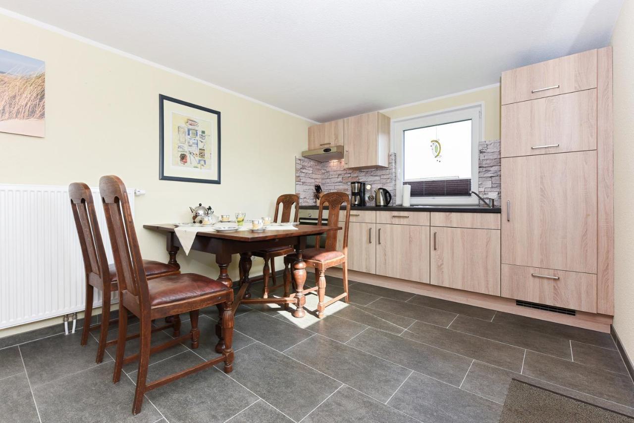 Ferienwohnung Teezeit Neuharlingersiel Exterior foto